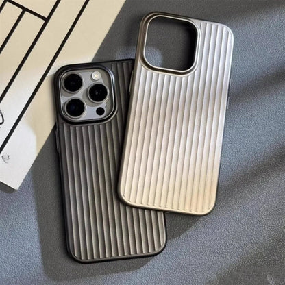 Ultradünne stoßfeste Handyhülle - Anti-Fingerabdruck Kabelloses Aufladen für iPhones