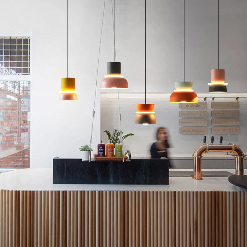 Verspielte Color-Block-Pendelleuchte – Moderne Café-Hängeleuchte