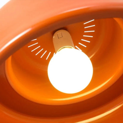 Vibrierende Pendelleuchte - Retro-Stil mit modernem Twist