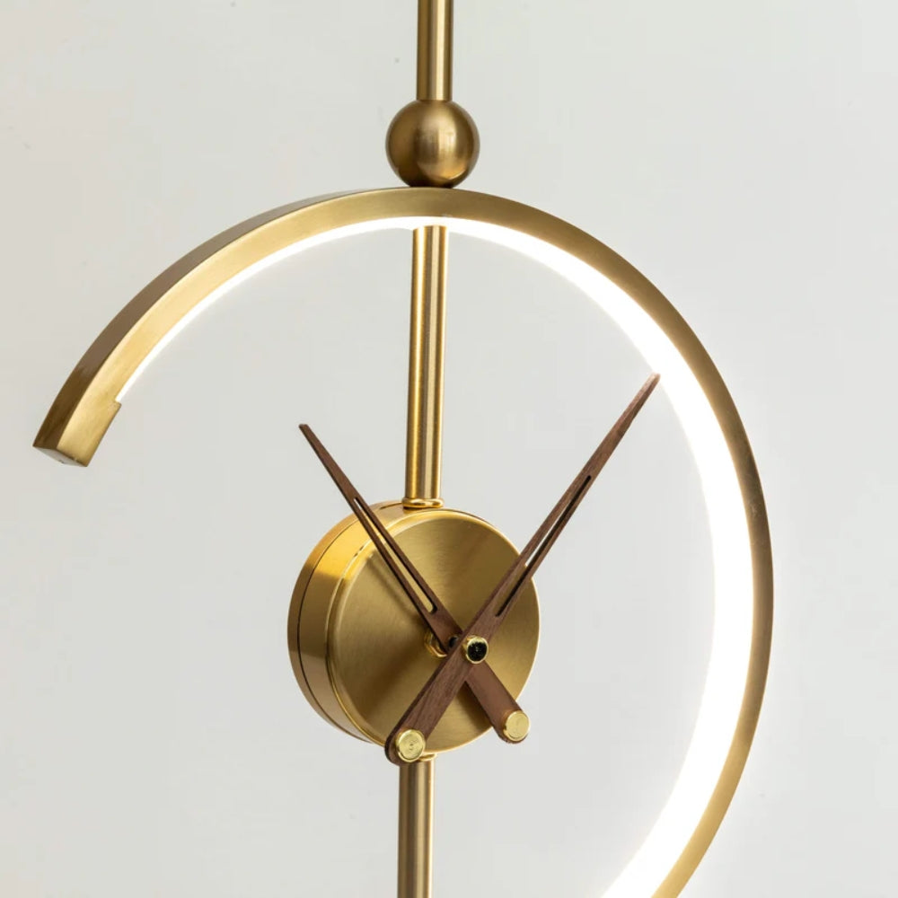 Vintage-Uhr-Tischlampe – LED-Beleuchtung mit Qi-Kabellosem Laden