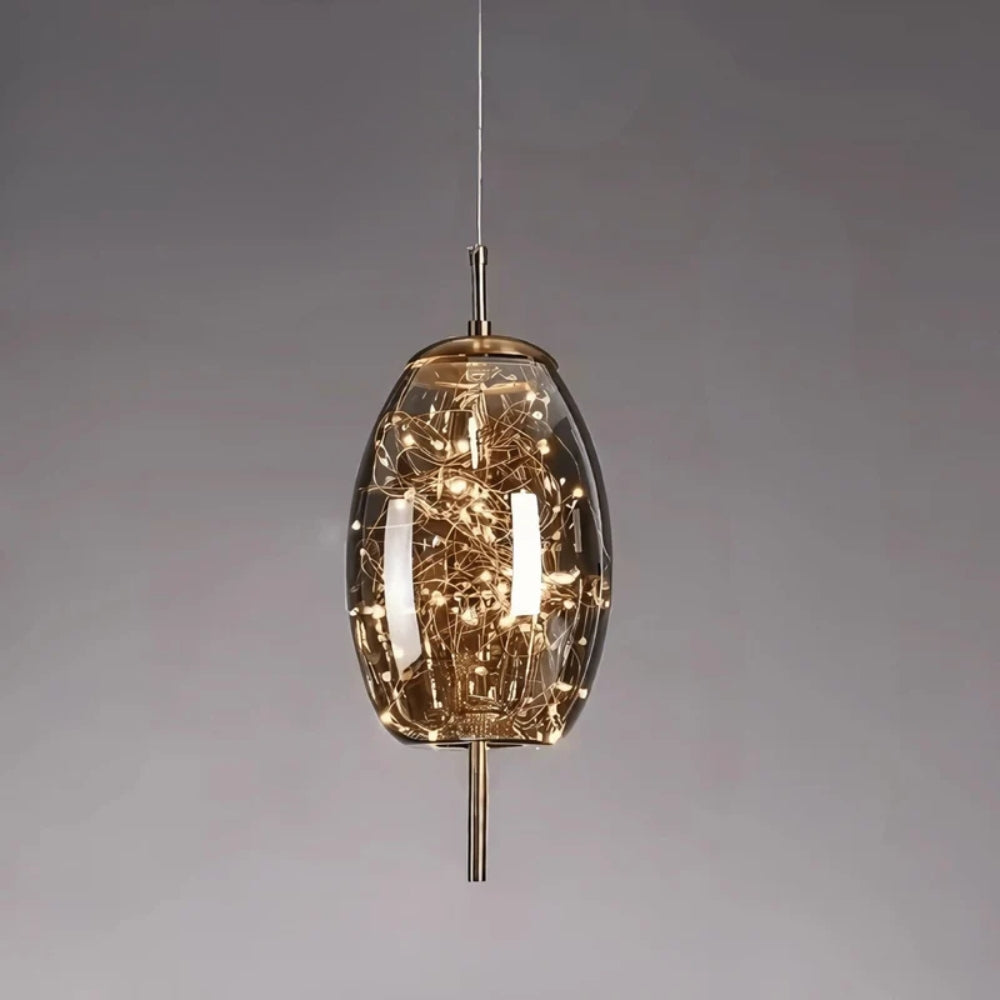 Von Feen inspirierte Pendelleuchte - energieeffizient mit Sternenglas-Design