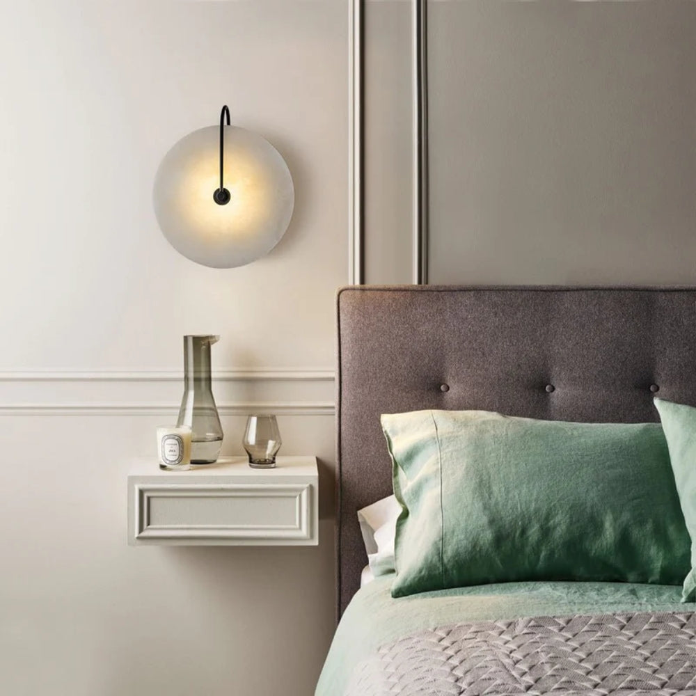 Wandleuchte im Mid-Century-Stil – LED-Leuchte mit Marmoroptik