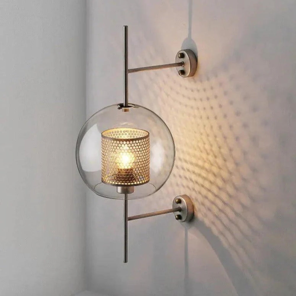 Wandleuchter mit Glasschirm - Nordisch inspirierte Akzentbeleuchtung