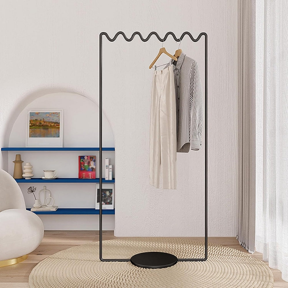 Wavy Minimalist Coat Rack - Moderne Form & funktionale Aufbewahrung