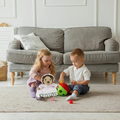 Weiche Kuschelpuppe - Kreatives Spiel für Kinder