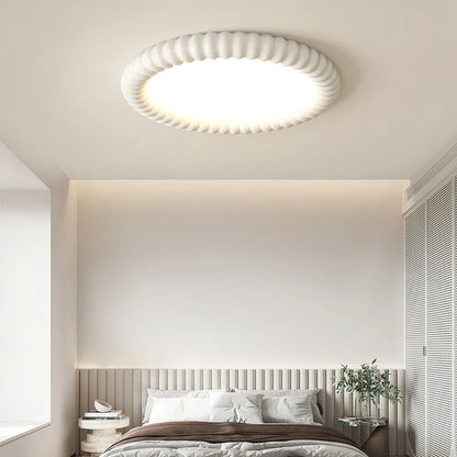 Wellenförmige Halo-Deckenleuchte – Ruhiges Design Mit Weichem Umgebungslicht