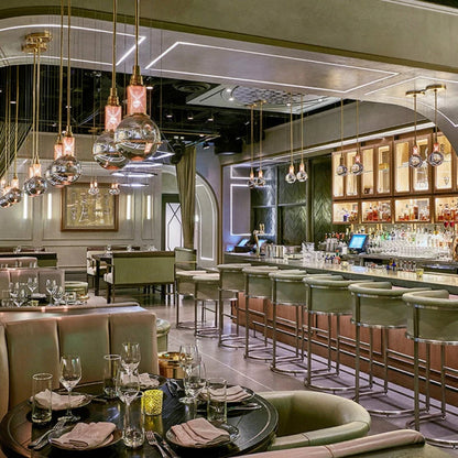 Weltkugel Pendelleuchte - Moderne Hängelampe mit sanftem Lichtschein