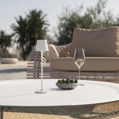 Wiederaufladbare Tischleuchte – Warmes Umgebungslicht für außen