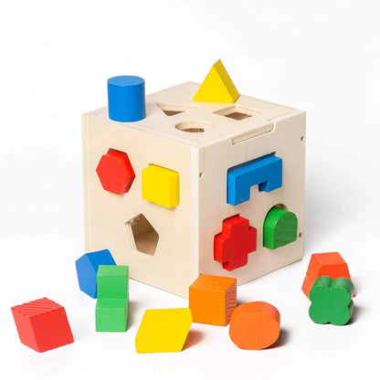 Würfel zum Sortieren von Formen - buntes Lernspielzeug für Kinder